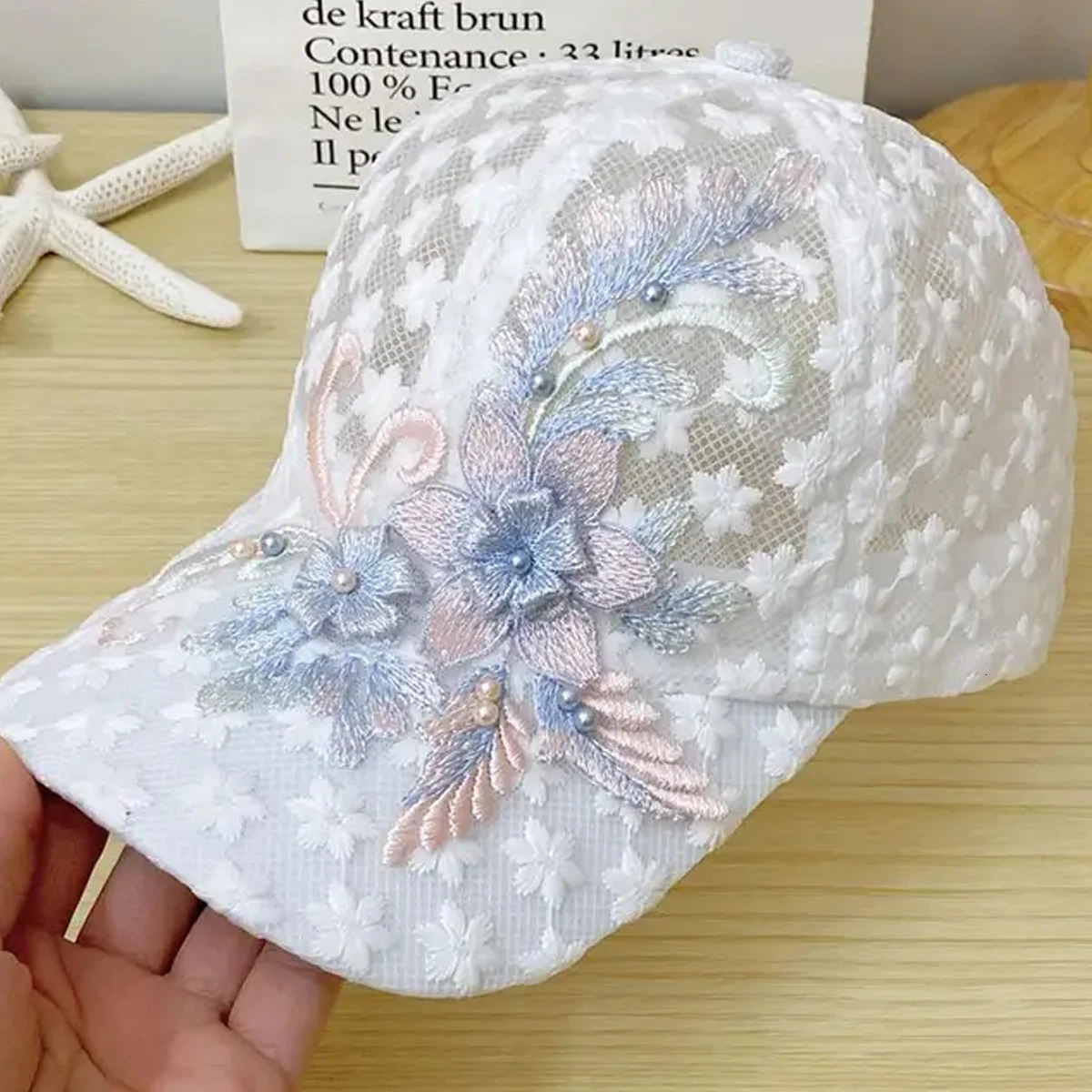 Unisex Lace Flower Embroidery Breathable Baseball Net Caps Adjustable Casual Hats Spring and Summer Outdoor Sunscreen Hat 250603