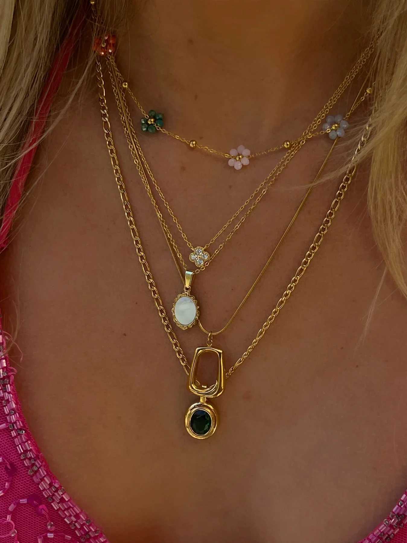 Uworld Temperament Heart Pendant Chain Necklace for Women Stainless Steel Stylish Choker 18 K Jewelry Waterproof Party Gift XJ250604