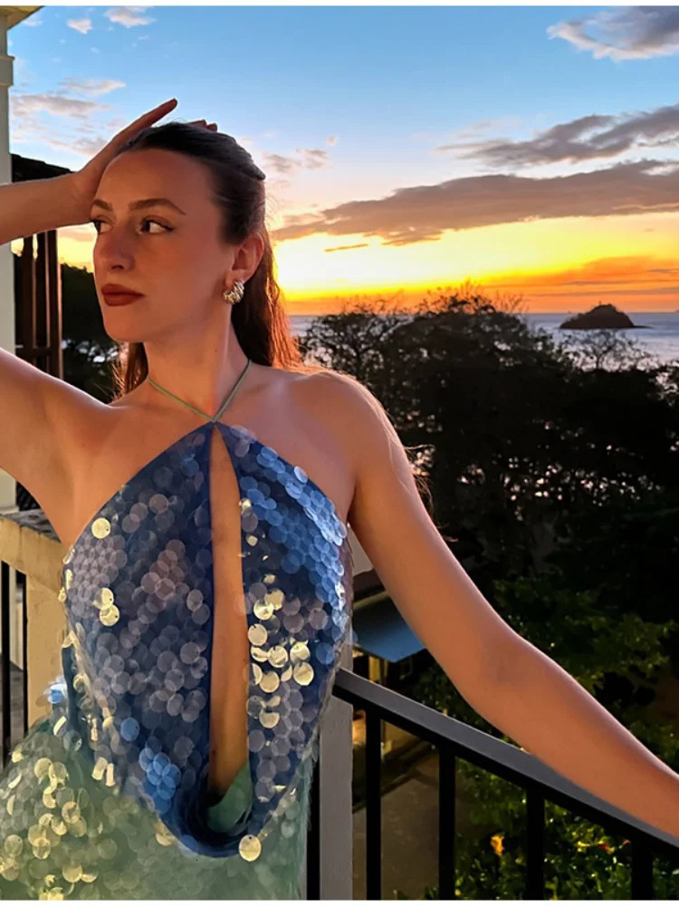 Fashion Sequins Backless Patchwork Halter Mini Dress For Women Backless Sleeveless Party Dress Summer Street Glitter Vestidos 250604