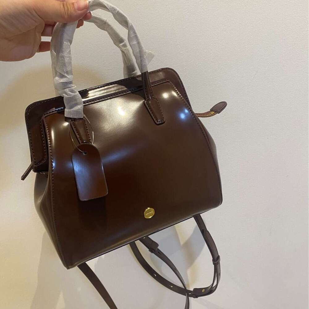 High Quality Korean Niche Personality New Lememe Double Shoulder Backpack Genuine Leather Versatile Women s Bag Live Broadcast Model
