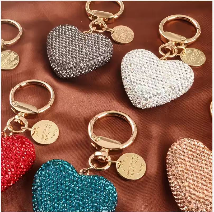 Diamond encrusted sparkling heart keychain fashion gold key ring car key pendant cute car key, handbag and backpack decorative jewellery girls gift