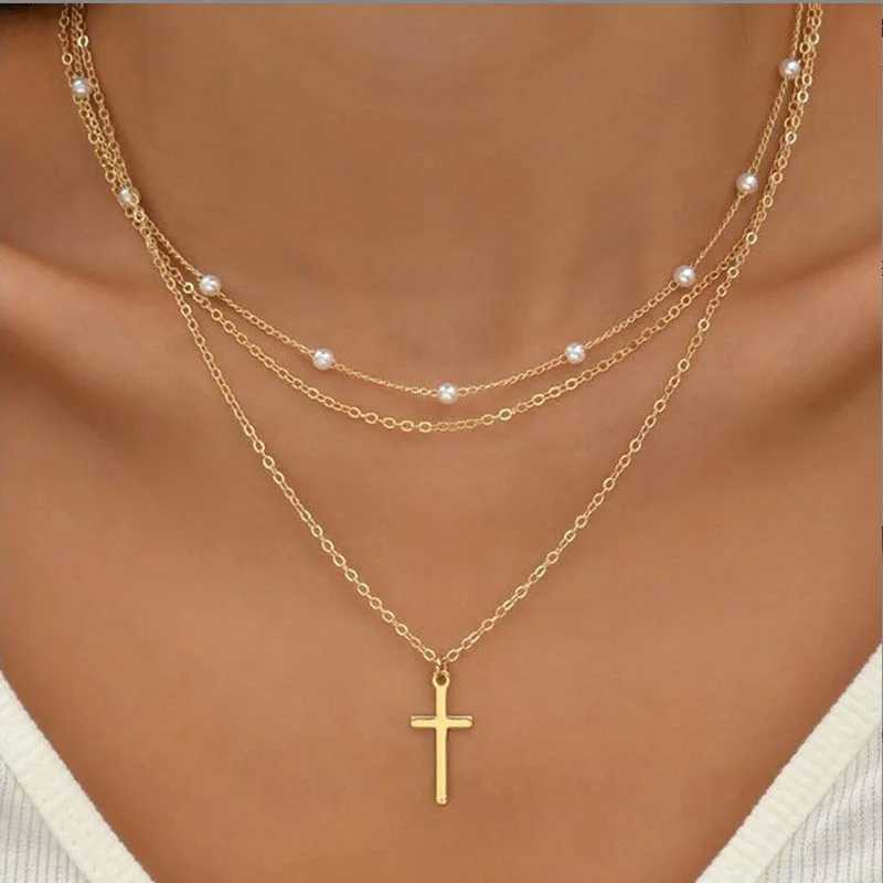 Multilayer Pearl Cross Love Heart Pendant Necklaces for Women Gold Color Fashion Collarbone Neck Chain 2024 Trend Jewelry Gift XJ250604