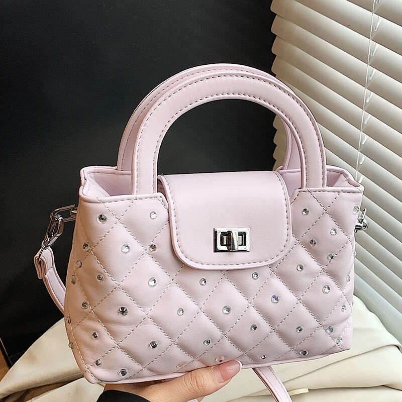 2025 Korean Fashion Handbag Tote for Women New Simple Quilted Small Square Summer Crossbody Bag