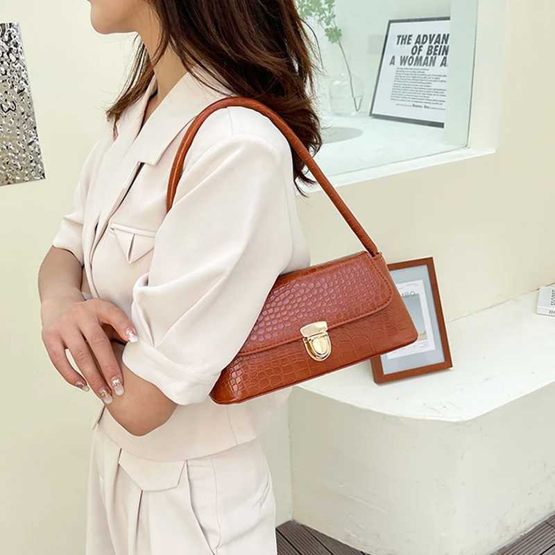 WomenS Reliable And Versatile Single Shoulder Bag With Ste Pattern Underarm Bag Pu Small Square Bag Handbag XJ250605