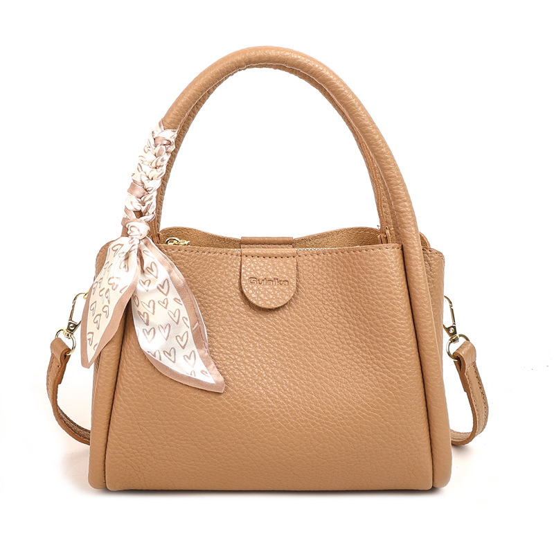 Free Shipping Designer Bag High End Temperament Handbag 2025 New Light Luxury Women's Fashionable And Versatile Single Shoulder Crossbody Bucket 