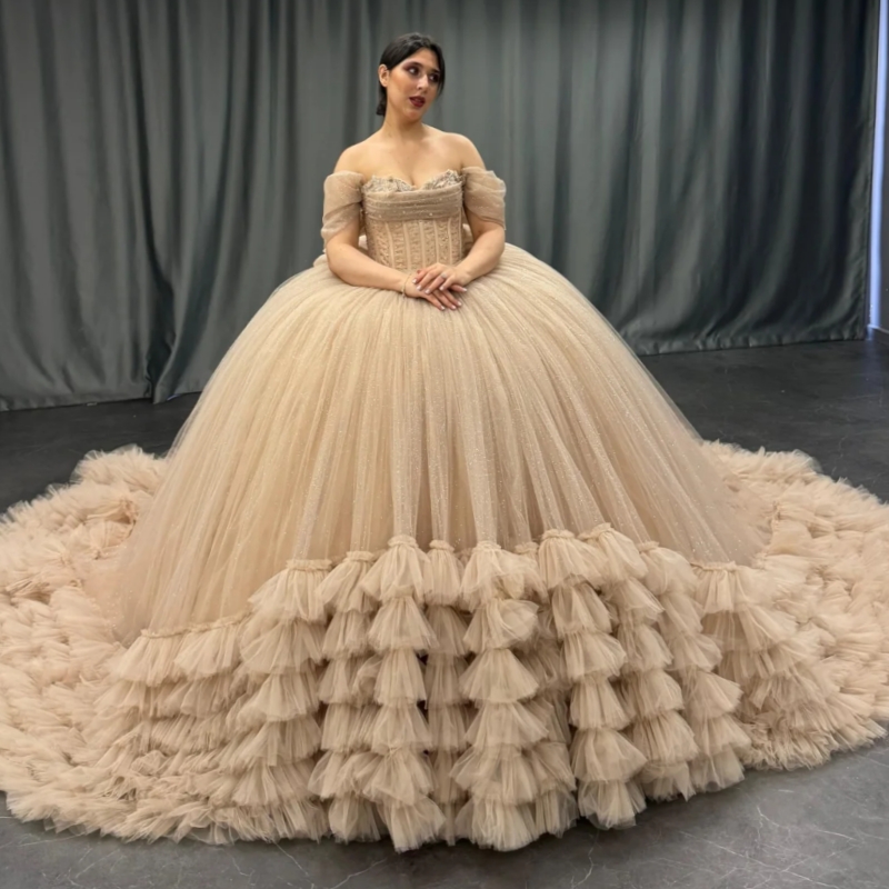 Champagne Shiny Quinceanera Dresses Beads Appliques Tiered Tull Ball Gown Off The Shoulder Birthday Formal Party Vestidos 15 Anos
