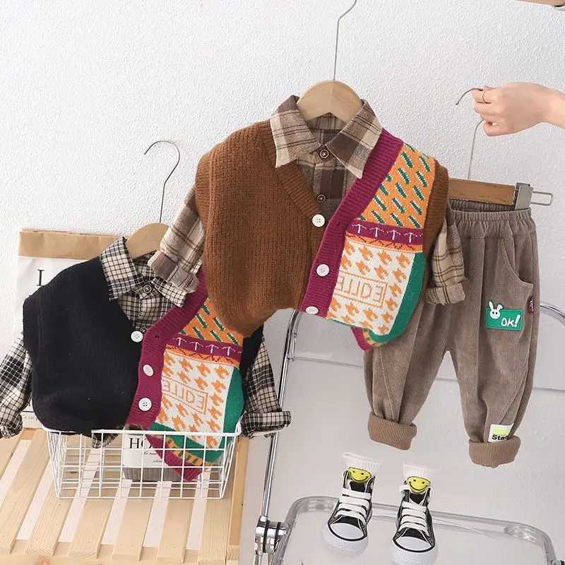 Childrens Sweat Set Korean Baby Boy Clothes 6M-5T Cartoon Knitted Vest + Plaid Shirts + Pants 3PCS Kids Boys Outfit Set R250605