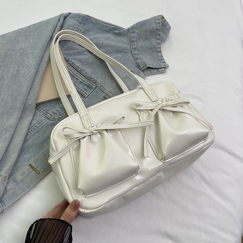 designer 2025 New Spring Stylish Korean Pleated Shoulder Bag Niche Underarm Small Bag Women's Fashion Commuter Tote Bag