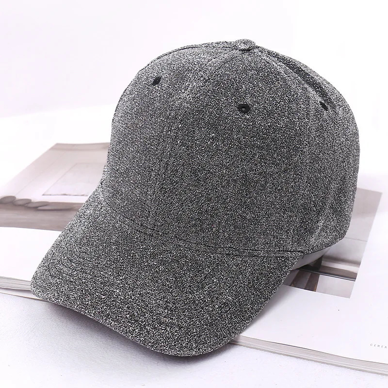 Flash Diamond Baseball Hat European and American Mens and Womens Fashion Gradient Sequin Curved Edge Hat 250603