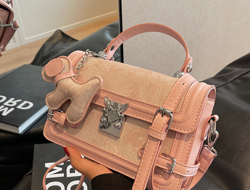 New Style Small Bag for Women 2025 New Fashion Crossbody Bag Celebrity Hot Style Versatile Handbag Small Square Bag New Free Delivery Designer Bag