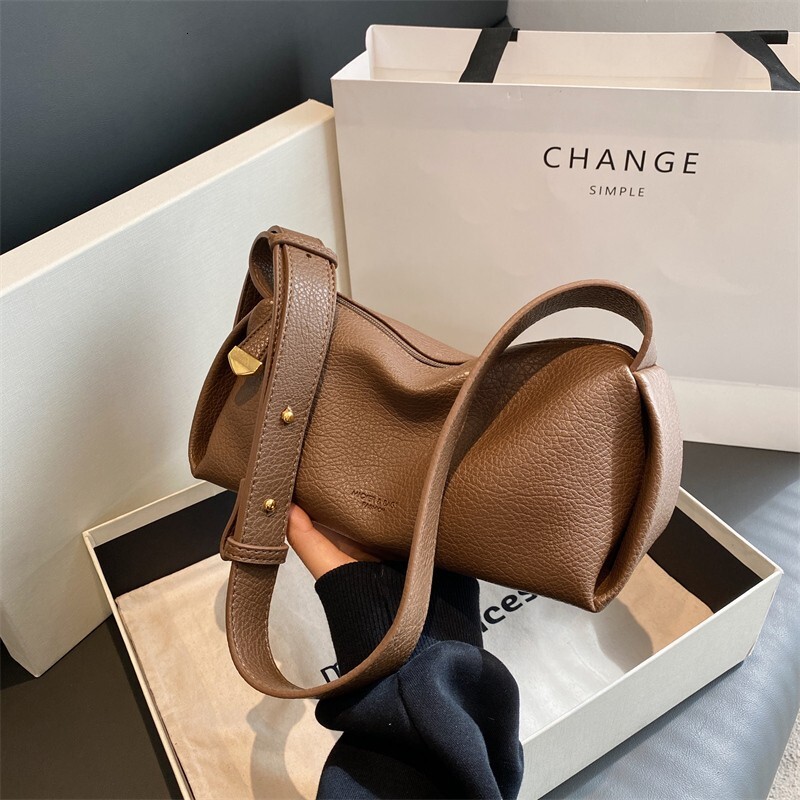 Top High Quality New Style Bag for Women Fashion Texture Underarm Bag 2025 New Pillow Bag Fashion Shoulder Bag Stylish Women's Bag New Free Deliv