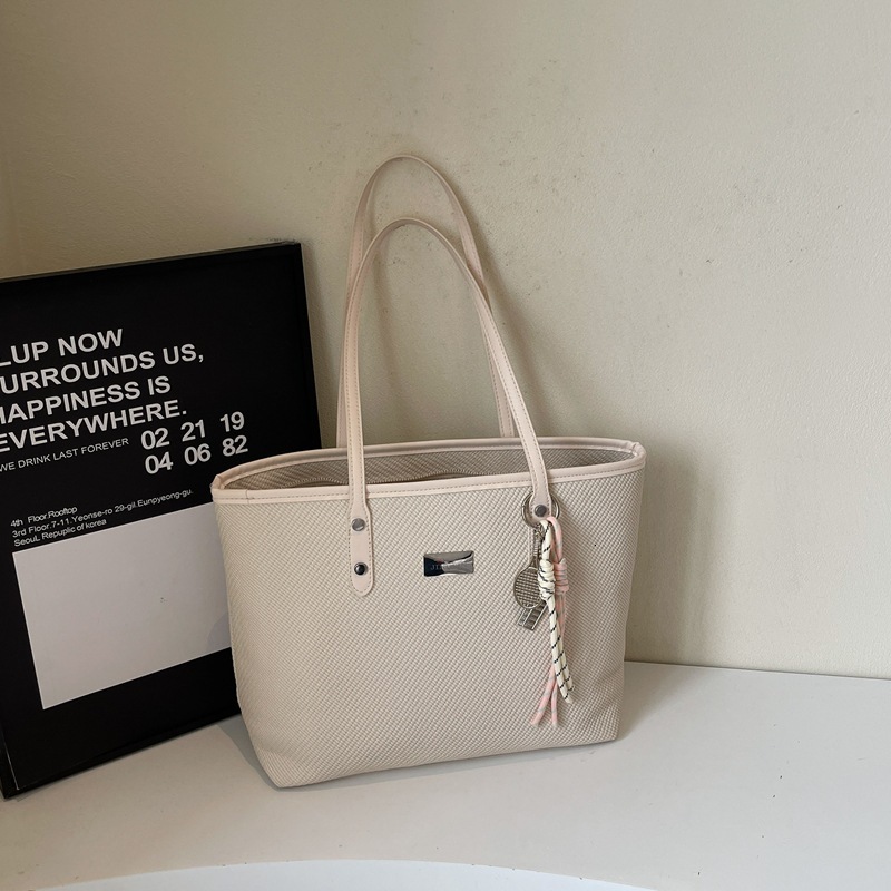 Free shipping designer bag Bag, women's tote large capacity, simple and versatile, 2025 new fashionable shoulder bag, college commuting bag