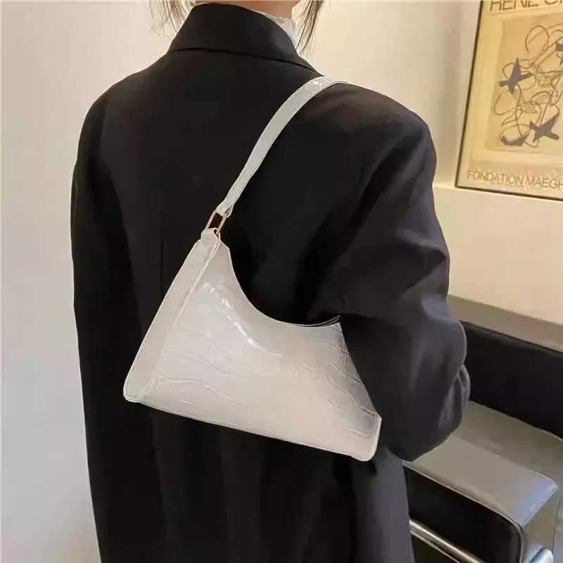 Fi PU Leather Bags for Women Alligator Pattern Armpit Handbag Female Small Underarm Messenger Bag Purses and Handbags XJ250605