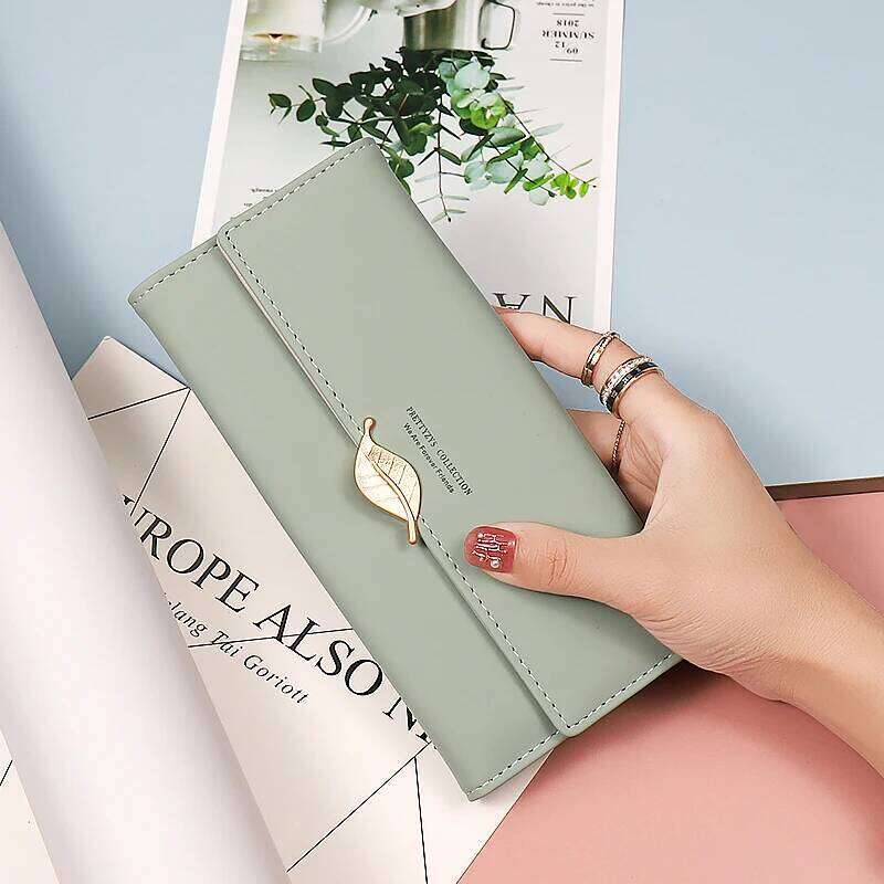 Summer new net red women's purse Japan and South Korea small fresh personality hardware leaf buckle hand bag 3 fold long wa