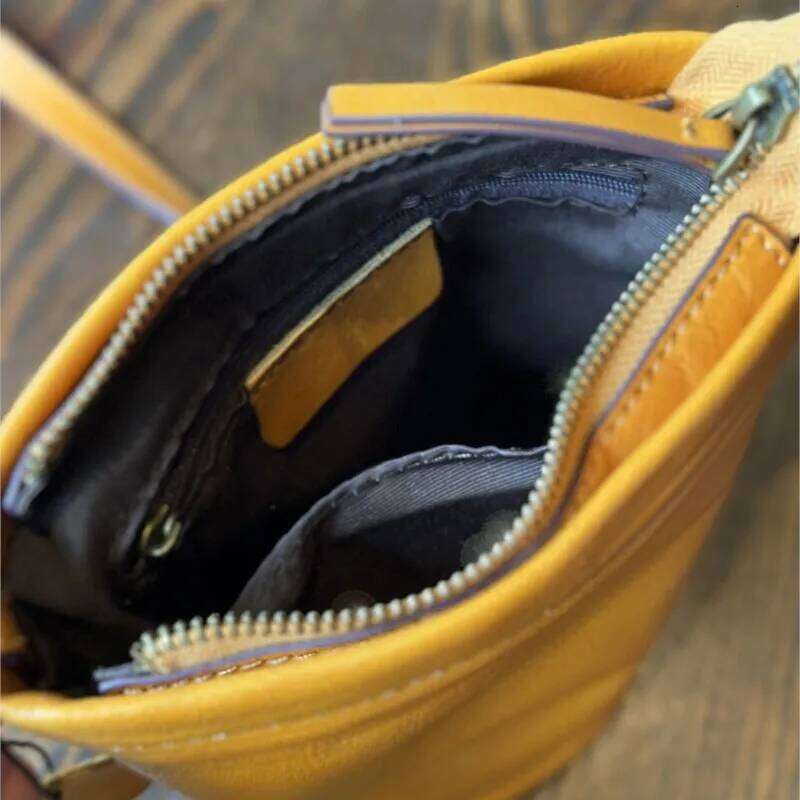 Johnature Casual Women's Mini Bag 2025 New Simple Solid Color Genuine Leather Versatile Small Bucket Shoulder & Crossbody Bags 2025/06/05