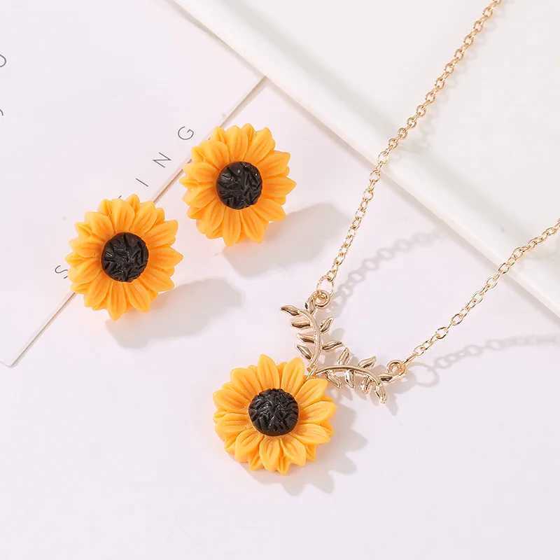 Jisensp Fashion Leaf Branch Sunflower Necklace for Women Party collares Ketting Accessories I Love You Necklace Jewelry Gift XJ250604