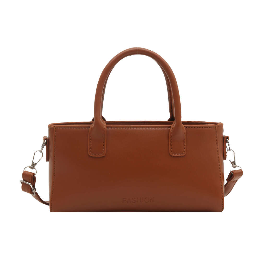 2025 New High-End Niche Handbag for Women, Fashionable Commuter Bag, Shoulder and Crossbody Bag Trend