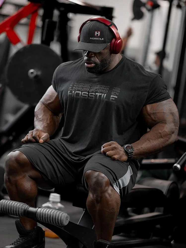 HOSSTILE Short Sleeved Fitness American Loose Muscle Tough Guy Top Breathable Sports Arnold ic T-shirtC250605