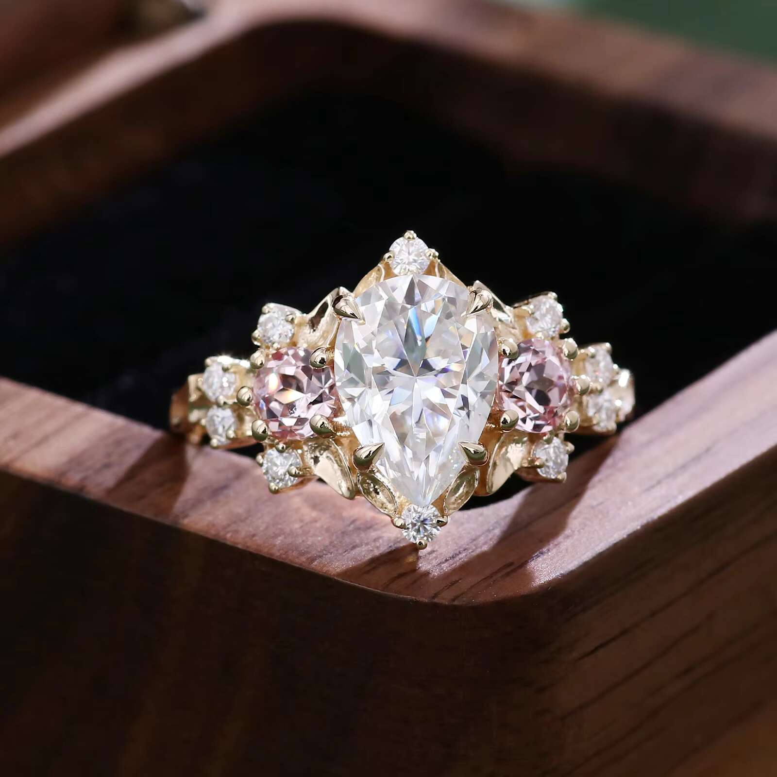 Vintage 14k Yellow Gold Cluster Pear Shape 2 Ct DEF High Quality Moissanite Ring Womens Fine Jewelry Provence Wedding Ring