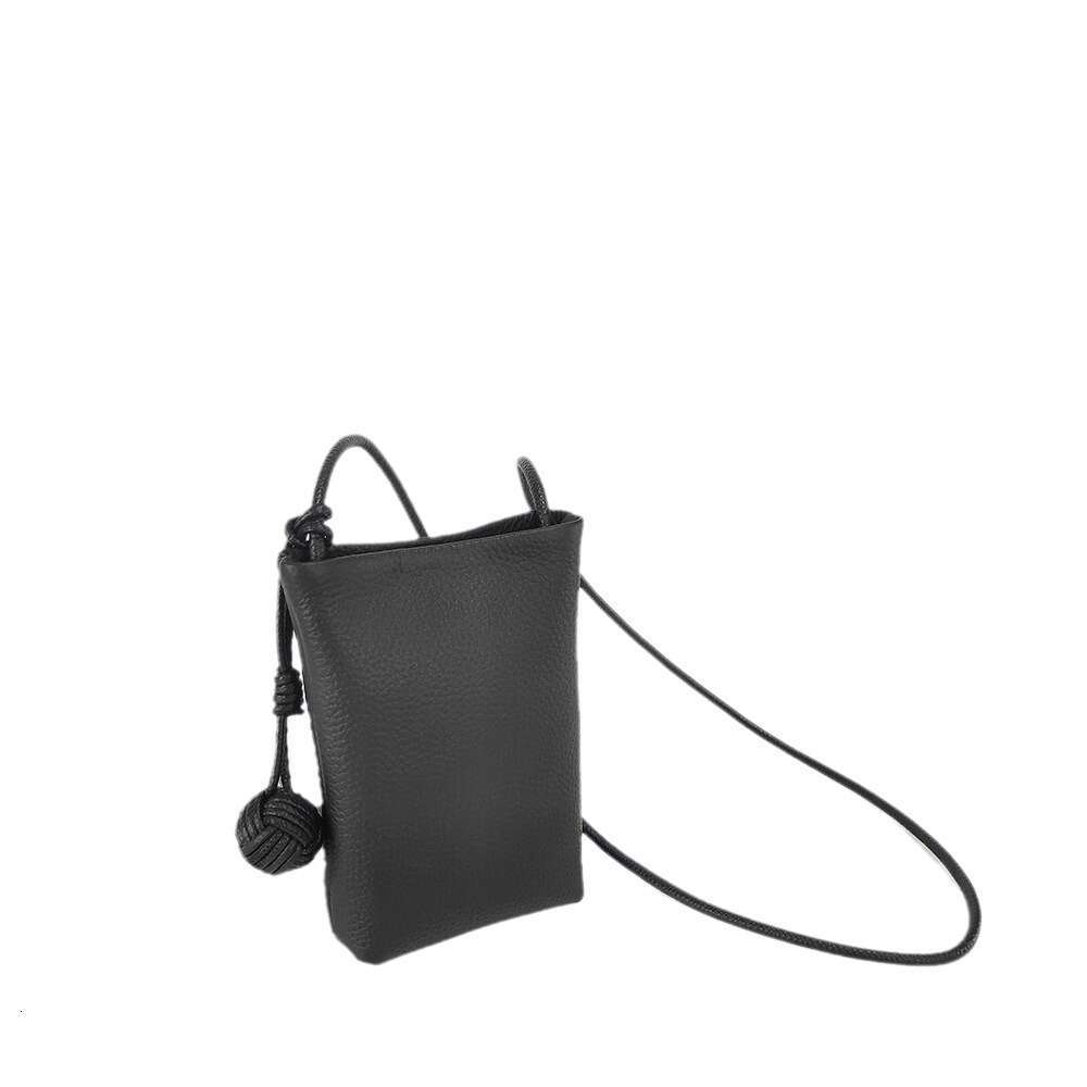 Niche Texture Togo Top Layer Leather Simple Small New Fashion Phone 2025 Korean Style Versatile Crossbody Bag