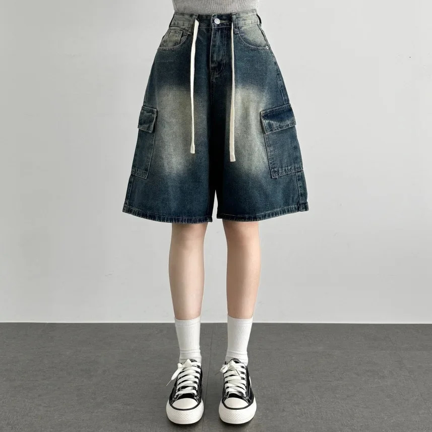 Loose Fit High Waist Straight Leg Denim Shorts with Big Pockets Japanese Style Workwear FivePocket Washed Jeans Shorts 250604