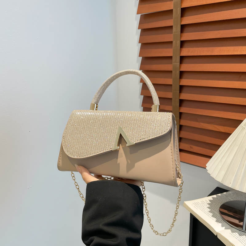 designer Minimalist Niche Design Casual Fashion Small Square Bag 2025 Spring New Stylish Women's Shoulder Crossbody Bag