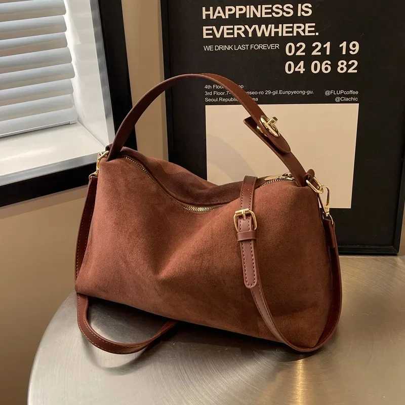 Zip Solid Sewing Thread High Capacity PU Shoulder Bags 2025 Hot Sale Bags for Women Simple Fi Tote Bolsas Femininas Bolsa XJ250605