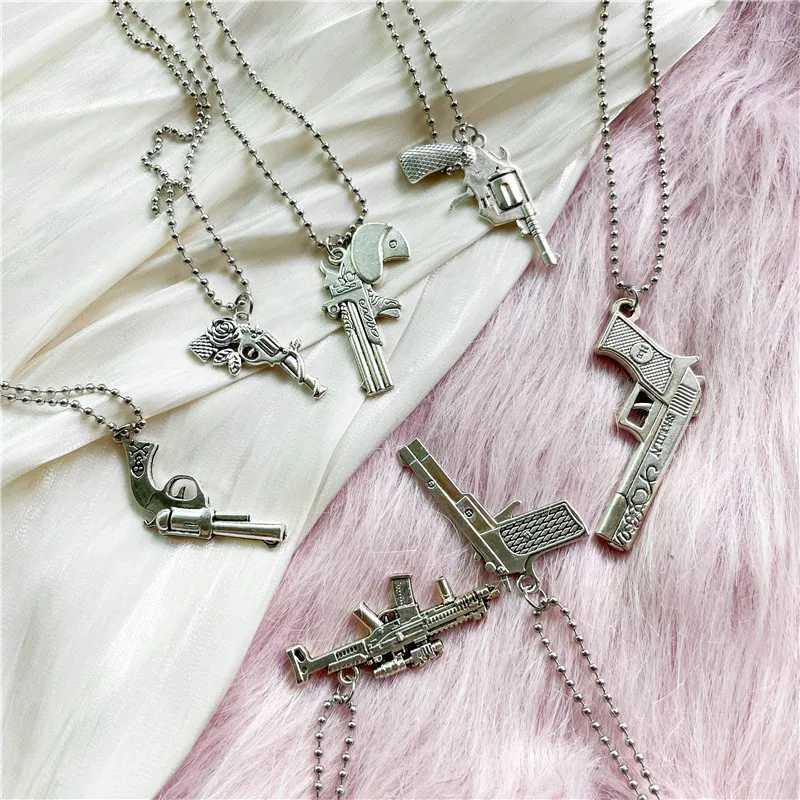 Vintage Design Gun Revolver Pendant Necklace Fashion Retro Geometric Charms Choker Jewelry Party Gift For Women Men XJ250604