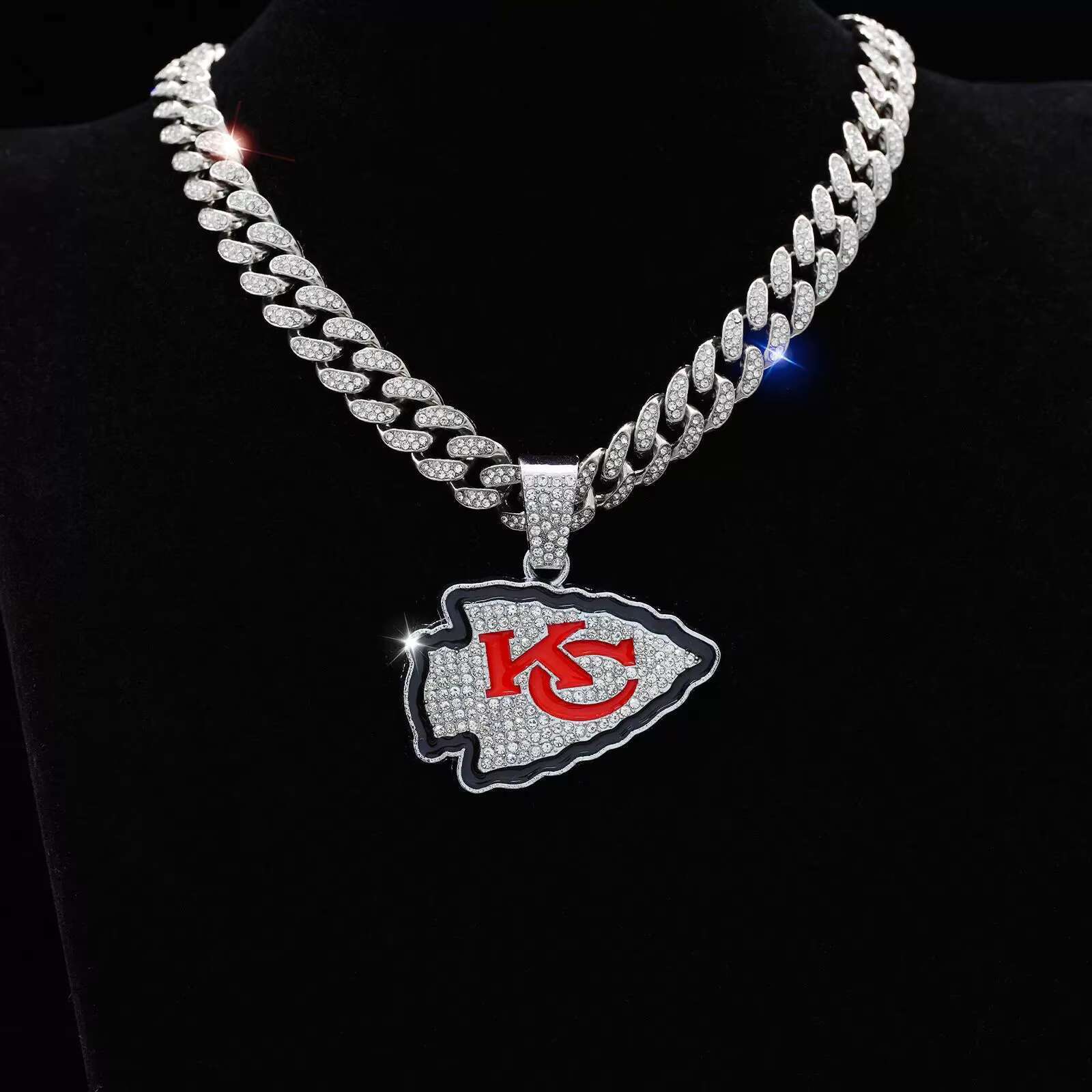 Mens Hip Hop Cuban Chain Necklace Streetwear Jewelry Gift US Football Team Full Rhinestone Pendant Necklace Wholesale