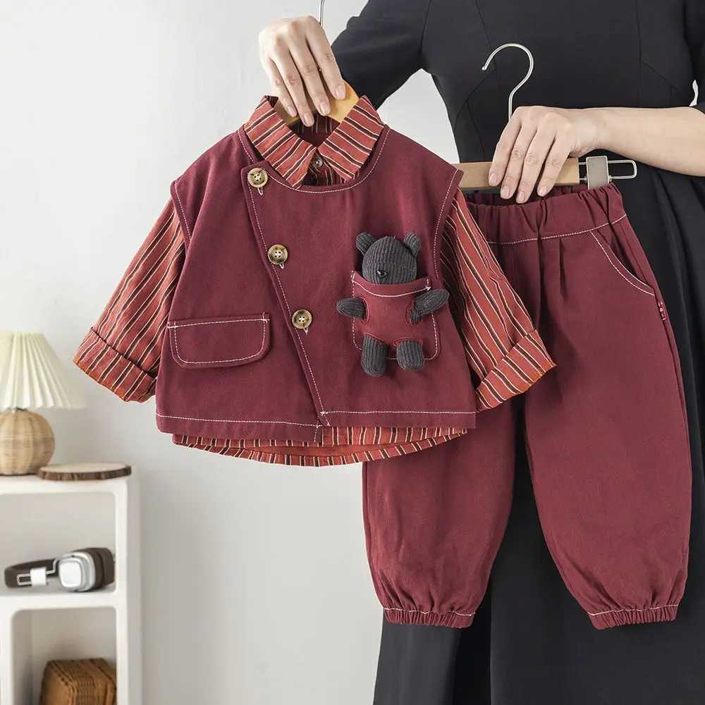 Spring and Autumn Childrens Clothing Set 2025 New Korean Version Boys Baby Vest Shirt Pants 3-Piece Set Kids Outfits 80-120cm R250606