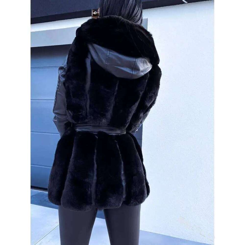 2023 New Autumn Winter Faux Fur Thick Long Hooded Zipper Women Warm Coat with Belt Casaco Feminino