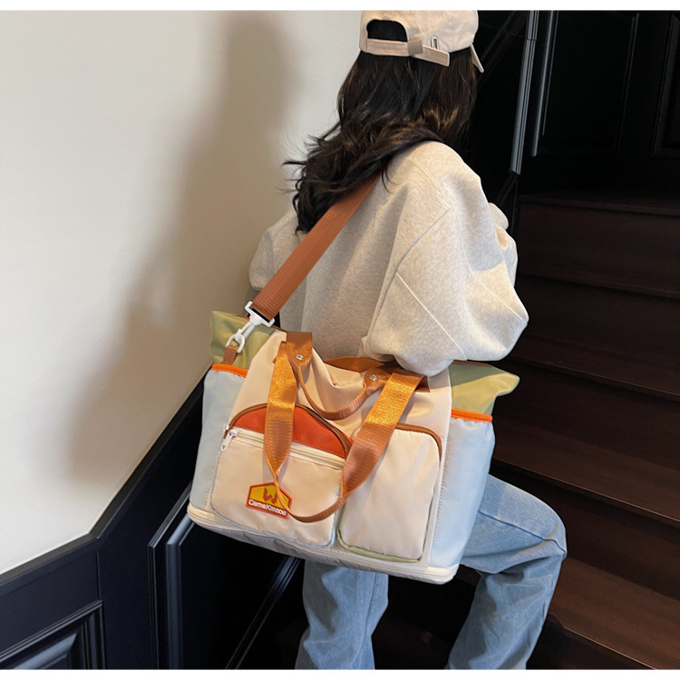 Free Shipping Designer Bag Large Capacity Contrasting Color Outdoor Lightweight Fitness Bag Business Travel Luggage Single Shoulder Crossbody Tote Bag