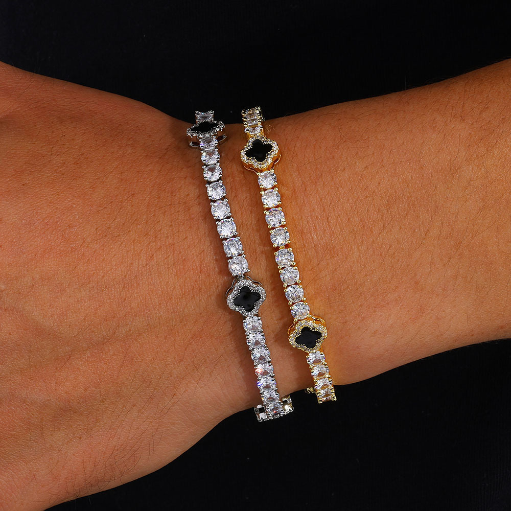 Hip hop ins style four leaf clover Moissanite tennis chain personalized accessories high-end womens bracelet accessories