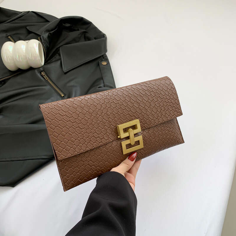New Clutch Bag for Women Envelope Bag Mini PU Letter Wallet Women Luxury Card Holder Short Walet Small Multi Functiona handbag Small Square Bag Casual