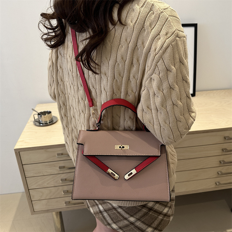 Top brand high-quality new free designer bag new color blocked simple Korean texture fashionable single shoulder slanted handbag trend new free design