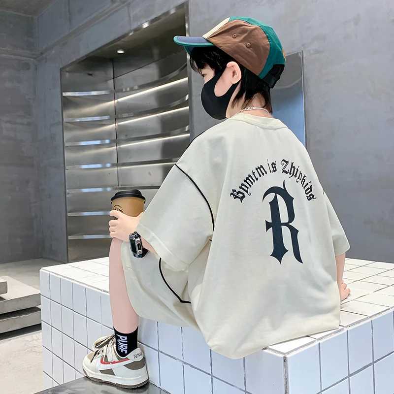 Hot Sale Teen Boys Summer Clothing Set Tshirt Shorts Costume Suit Kids Fashion Streetwear Outfit Teenage Child Letter Tracksuit R250605