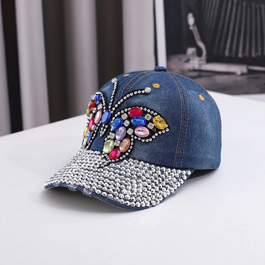 Fashionable And Versatile Outdoor Casual Baseball Cap With Colorful Diamond Inlay Trendy Butterfly Middle-Aged Duckbill Cap 250603
