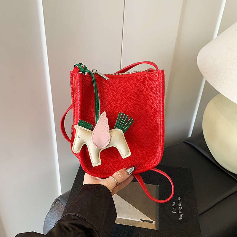 Fashion Casual Small Square for Women 2025 New Korean Style Solid Color Shoulder Trendy Personality Simple Crossbody Bag