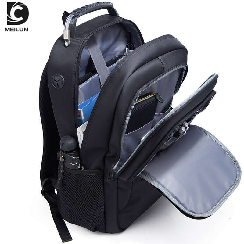 DC New Gift Business Men's Laptop Student Large Capacity Travel Backpack