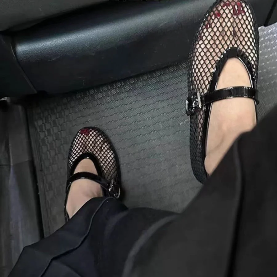Designer Sandals Women Mesh Hollow Flats Mary Janes Elegant Loafers low heels Ballet Shoes Summer Light Comfort Walking Shoes sandale