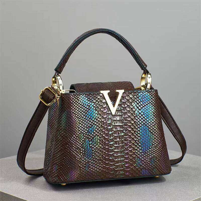 Women's Bags Designer Colorful Snake Pattern Women's High-End V-Shaped Light Niche Brand Unique Temperament Commuter Shoulder Messenger Bag