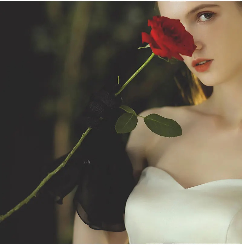 Gothic Black Satin Bridal Gloves for Wedding Tulle Ruffle Edge Finger Wrist Bridesmaid Accessories Short gant mariage femme 250530