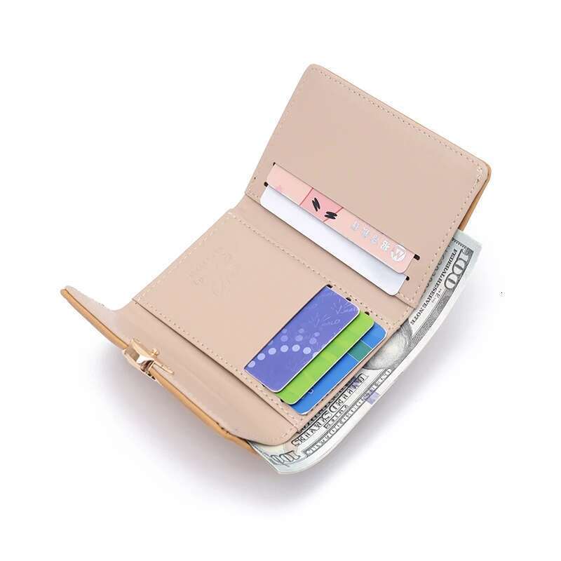 Autumn winter new European and American retro frosted high texture PU soft coin three fold bag multi-card folding can b