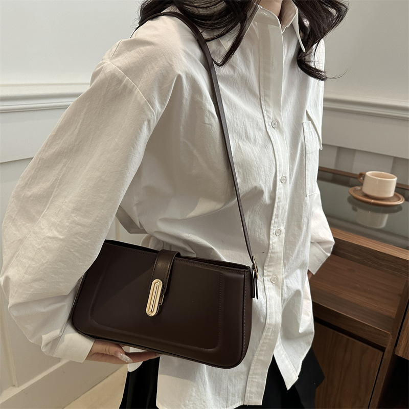 designer 2025 Spring Casual Simple Retro New Fashion Trend Niche Design Women's Bag Commuter Shoulder Crossbody Bag