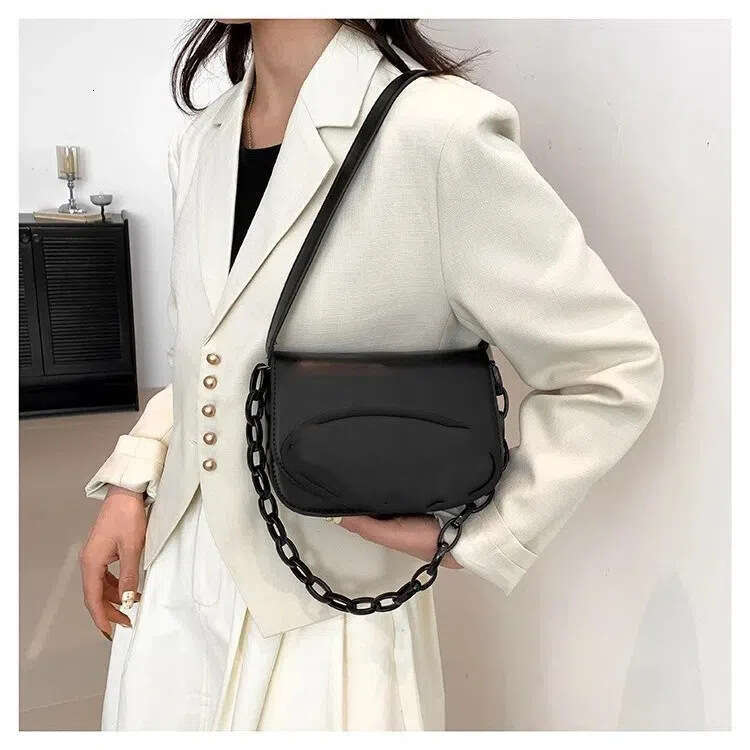 2024 New Trendy Niche Dingdang Black Small Square Soft Leather Handbag Stylish Versatile Shoulder Underarm Women's Bag