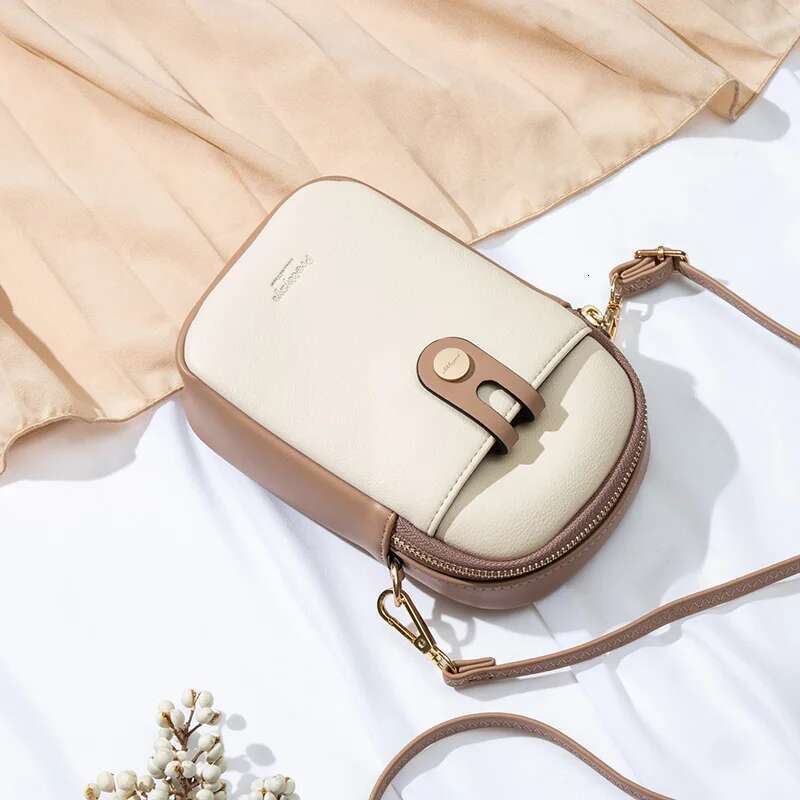 Spring summer new mobile phone bag female Japanese and South Korean PU soft small fresh high-grade fashion zipper large