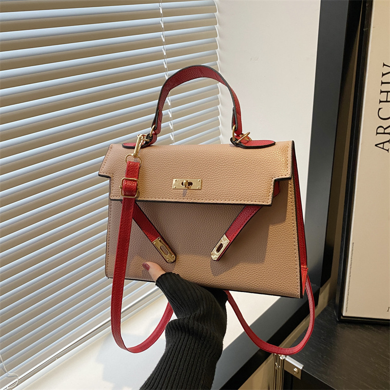 Top brand high-quality new free designer bag new color blocked simple Korean texture fashionable single shoulder slanted handbag trend new free design