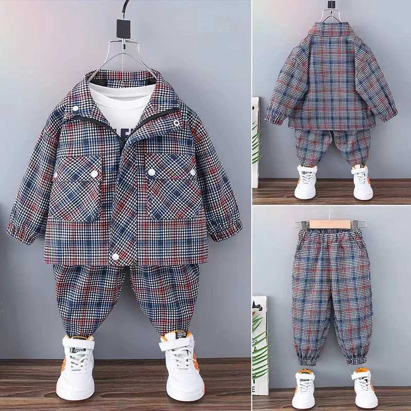 Boys Spring and Autumn Set 2024 New Childrens Fashionable and Fashionable Clothes Boys Checkered Coat and Pants Kids Outfits R250605
