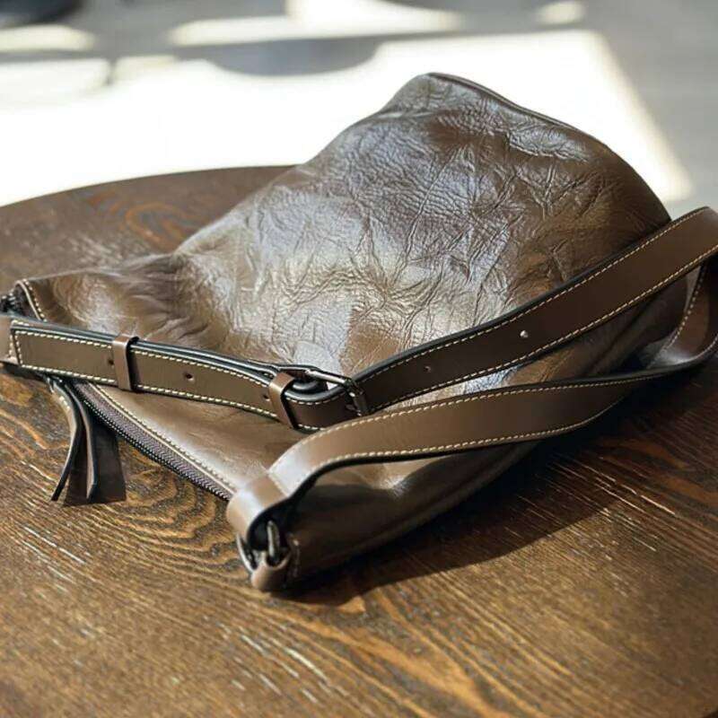 Johnature Casual Genuine Leather Bucket Bag 2025 New Solid Color Pleated Versatile Women's Shoulder Crossbody Bags 2025/06/05