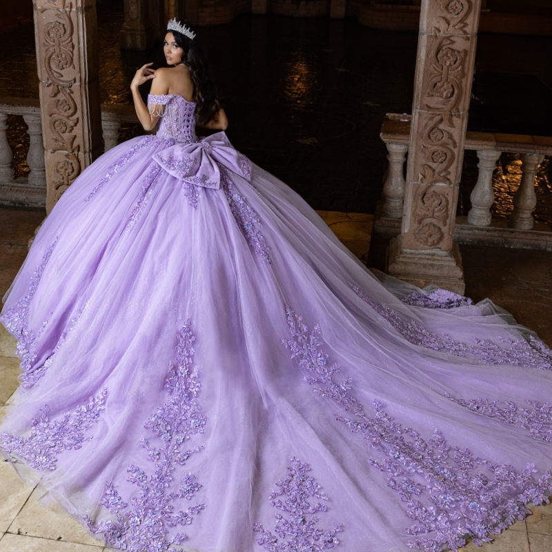 Luxury Lavender Shiny Off The Shoulder Ball Gown Quinceanera Dresses Appliques Lace Beads Bow Tull Sweet 16 Dress vestidos 15 Anos